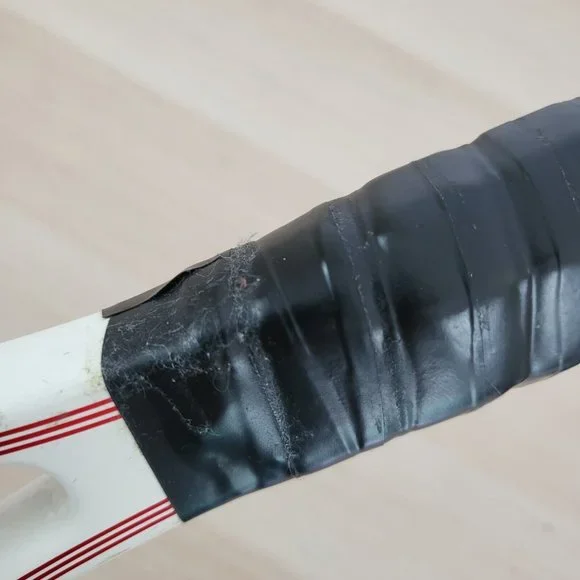 PRO KENNEX Ceramic Pro 90  (4 3/8" Grip) Good Condition - Picture 14 of 16